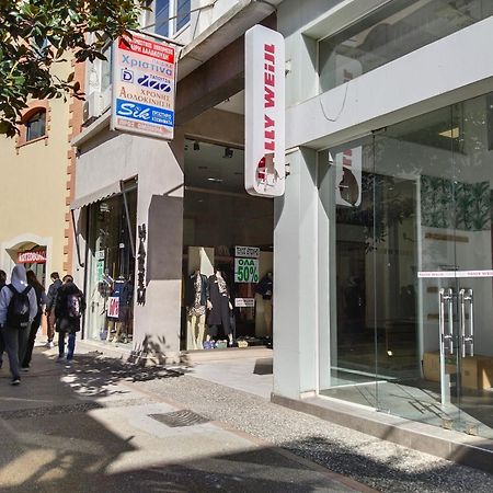 Central Stay Kavala Α Екстериор снимка